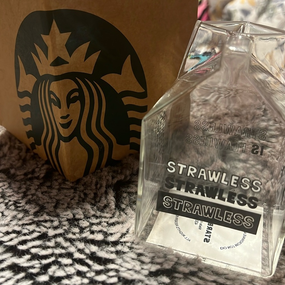 STARBUCKS Glass Milk Carton. This is Made for Starbucks in Japan. Super Cute! ♥️